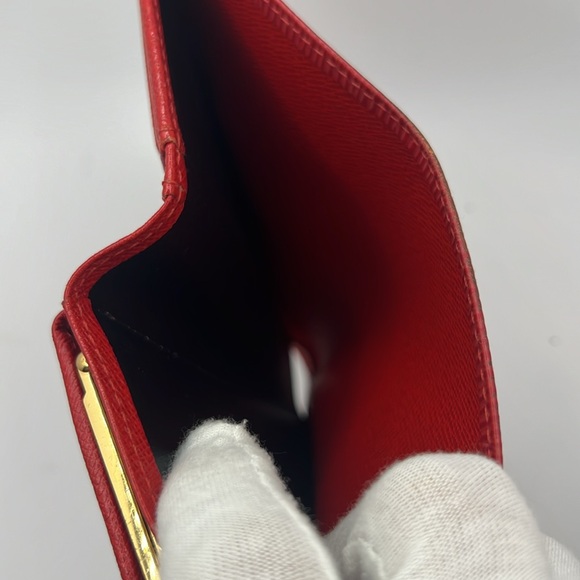 GUC Louis Vuitton Red Epi Compact Wallet - Picture 8 of 8